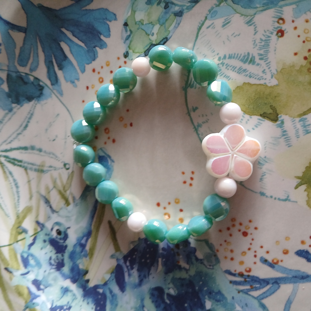 Green and White Beaded Kids Bracelet